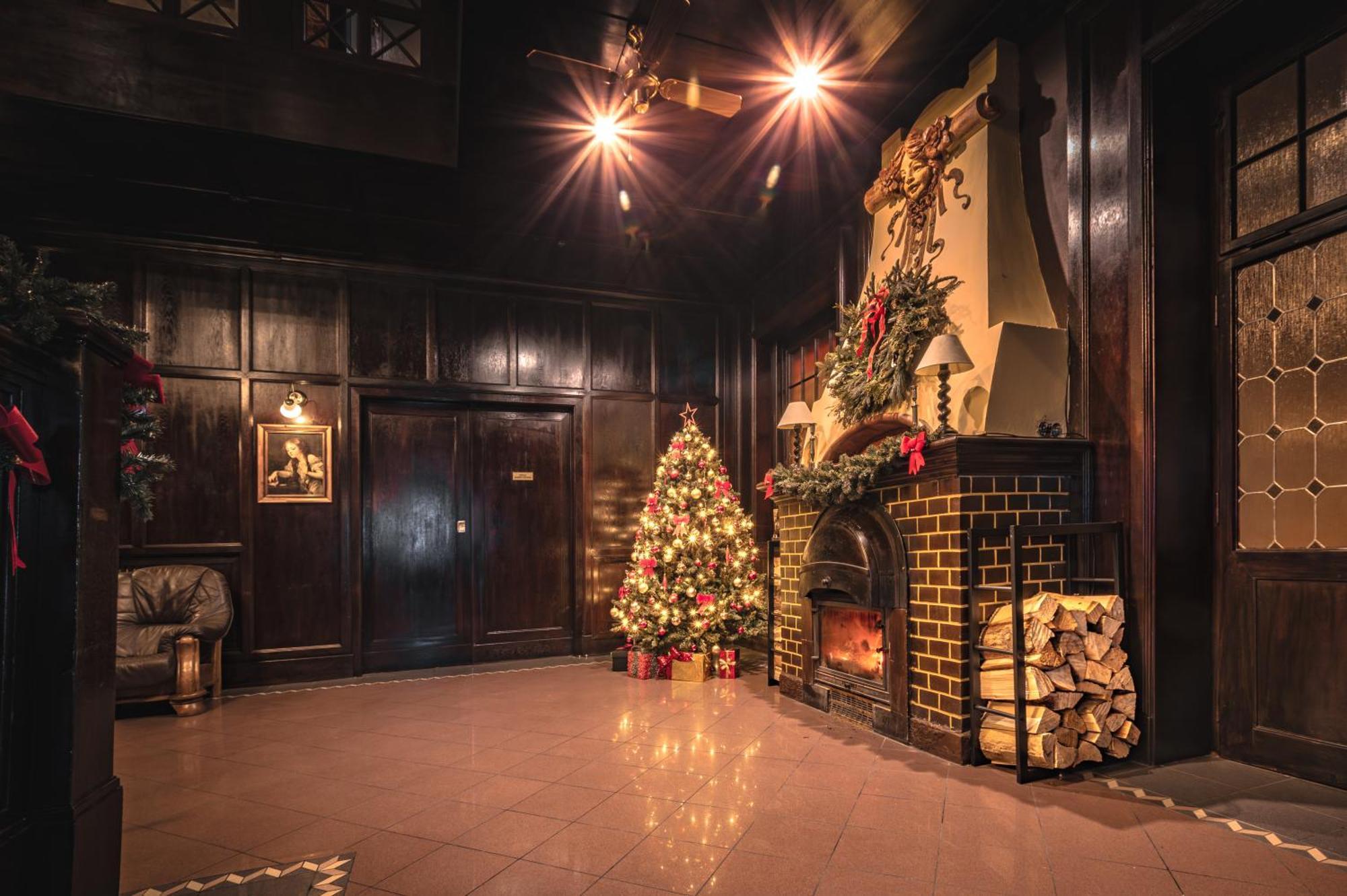 Hotel Lovecky Zamecek Orion Liberec Exterior photo